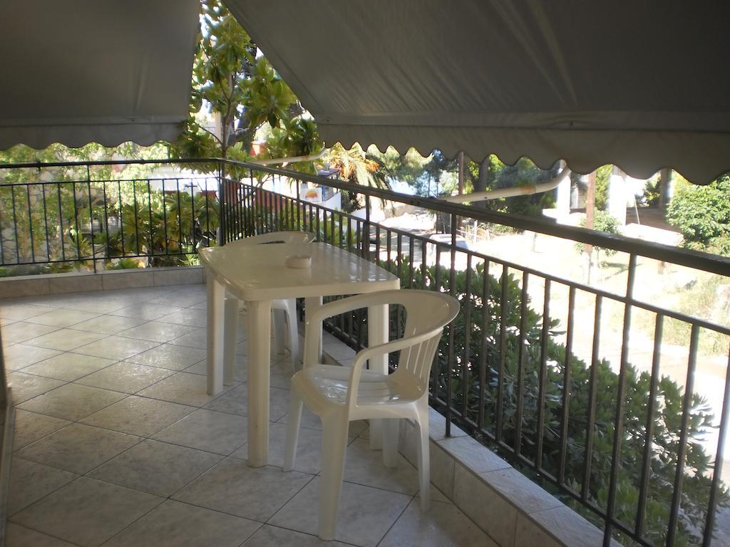 Zavrakli Apartment Агия Параскеви Екстериор снимка