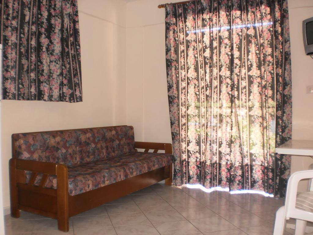 Zavrakli Apartment Агия Параскеви Стая снимка